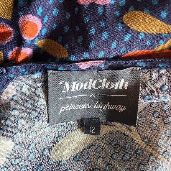 Modcloth X Princess Highway Floral Strawberry Print Linen Blend Dress Size 12 - Picture 3 of 4